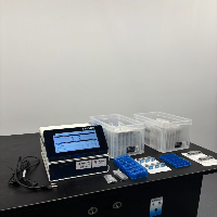 Lonza 4D Nucleofector Electroporation System image 0